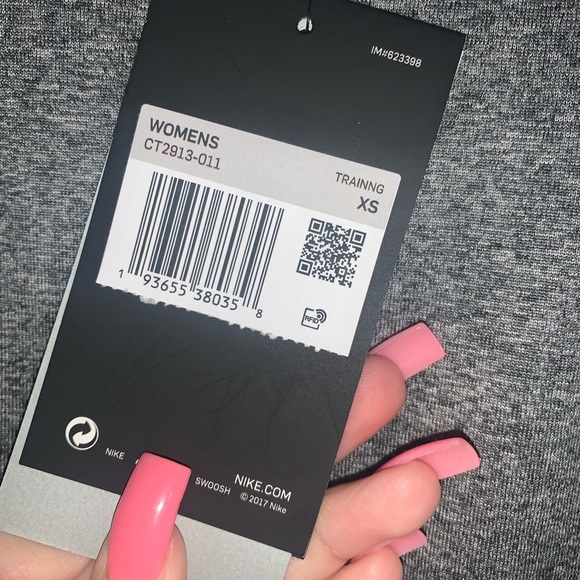 Nike tank top - Picture 3 of 4